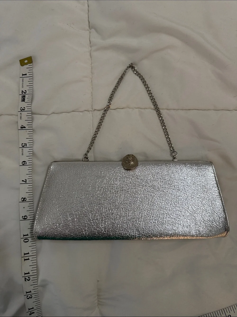 Metallic Silver vintage Evening Clutch purse circular clasp